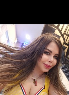 Asman irani - escort in Muscat Photo 11 of 11