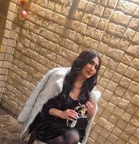 Farah Queen - Transsexual escort in Erbil