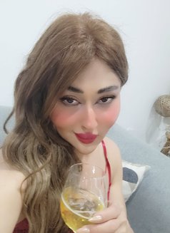 Farah Queen - Acompañantes transexual in Erbil Photo 1 of 9
