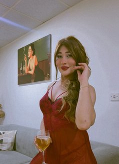 Farah Queen - Acompañantes transexual in Erbil Photo 3 of 9