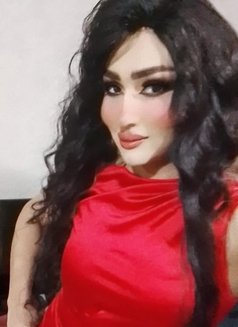 Farah Queen - Transsexual escort in Erbil Photo 8 of 14