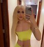 arabiya 22 Cm 🇸🇾 - Transsexual escort in Dubai Photo 2 of 19