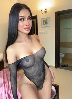Farah69 - Acompañantes transexual in Al Manama Photo 1 of 10