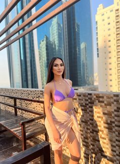 Farah69 - Acompañantes transexual in Al Manama Photo 6 of 10