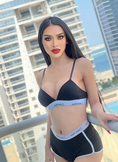 Farah69 - Acompañantes transexual in Al Manama Photo 9 of 10
