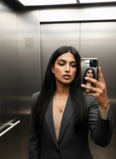 Farawla Baby Big Dick - Transsexual escort in Jeddah Photo 19 of 19