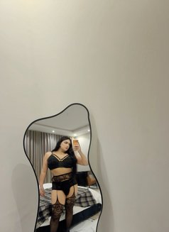 Farawla Baby Big Dick - Transsexual escort in Riyadh Photo 16 of 18