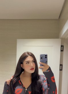 Farawla Baby Big Dick - Transsexual escort in Riyadh Photo 15 of 21