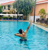 Faraz - masseur in Hyderabad