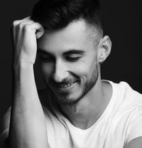 Fares - Male escort in Beirut