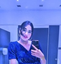 Farha - Acompañantes transexual in Pune