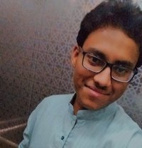 Farhan - Male escort in Kuwait