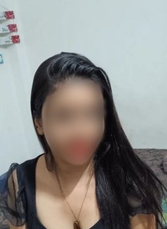 Farhana 8" Top Big Size Cock Juicy Boobs - Acompañantes masculino in Kochi Photo 10 of 12