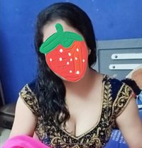 Farhana - Transsexual escort in Kochi