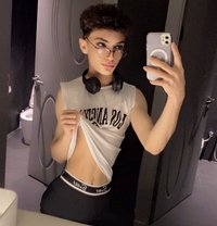 Farid - Male escort in Riyadh Photo 14 of 30