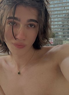 Farid - Male escort in Baku Photo 5 of 5