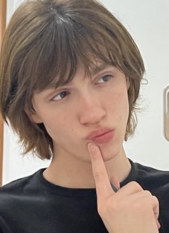 Farid - Male escort in Baku Photo 1 of 5