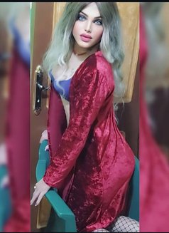 Farida - Acompañantes transexual in Cairo Photo 13 of 14