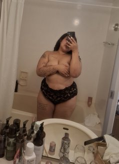 Farida fat bitch last day here - escort in Yokosuka Photo 29 of 29