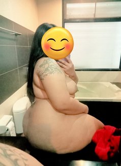 Farida fat bitch - puta in Pattaya Photo 23 of 30