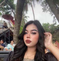 Farida - escort in Jeddah Photo 1 of 3