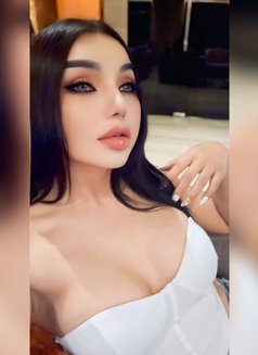 Farida - Acompañantes transexual in Bangkok Photo 2 of 13