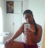 Faridah - escort in Jeddah Photo 1 of 3