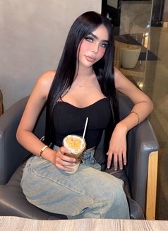 π¦ Farin Ladyboy 69 Sexy πΉπ - Transsexual escort in Bangkok Photo 14 of 15