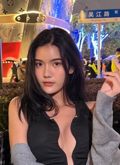 Farinda at Singapore now - Acompañantes transexual in Singapore Photo 12 of 12