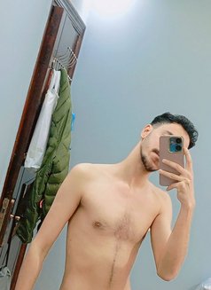 Faris massage - Male escort in Abu Dhabi Photo 4 of 12