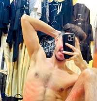 Faris massage - Acompañantes masculino in Abu Dhabi