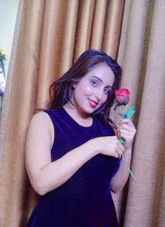 Farry Independent Cod Girl - puta in New Delhi Photo 2 of 2