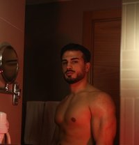 Faruk Koc - Male escort in İstanbul