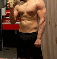 Faruk Koc - Acompañantes masculino in İstanbul