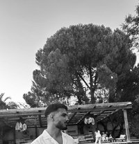 Faruk Koc - Male escort in İstanbul Photo 1 of 3