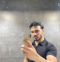 Faruk Koc - Male escort in İstanbul