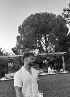 Faruk Koc - Acompañantes masculino in İstanbul Photo 3 of 4