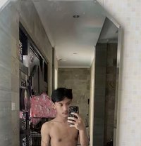 Faruq - Male escort in Bali