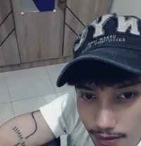 Faruq - Male escort in Bali