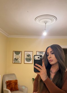 Farya Aura - Transsexual escort in İstanbul Photo 9 of 9