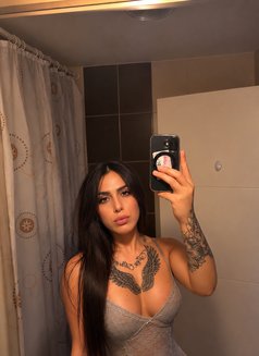 Farya Aura - Acompañantes transexual in İstanbul Photo 3 of 5