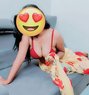 Farzhana Huge Cock8 - Acompañantes transexual in Kochi Photo 5 of 7