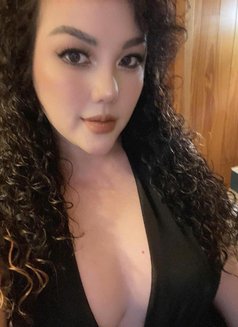 Fat and Big Body - puta in Al Manama Photo 4 of 7