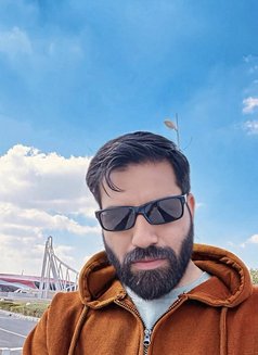 Fateh - Acompañantes masculino in Kuala Lumpur Photo 2 of 4