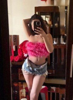 Faten - escort in Beirut Photo 3 of 3