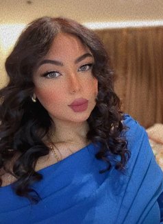 Fatima - escort in Riyadh Photo 1 of 6