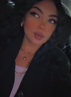 Fatima - escort in Riyadh Photo 4 of 6