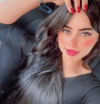 Fatima - escort in İstanbul Photo 1 of 8