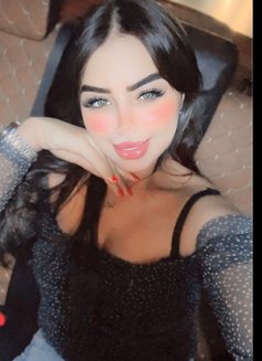 Fatima - escort in İstanbul Photo 7 of 8
