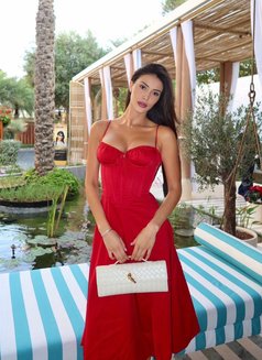 Fatima - escort in Durban Photo 18 of 27